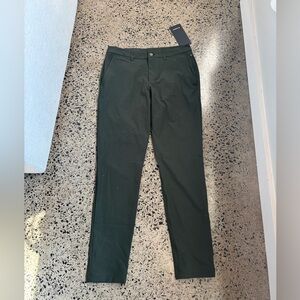 Lululemon slim fit abc trouser size 30x32 NEW